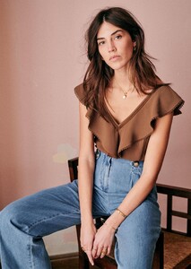manette-blouse-coffee-2.thumb.jpg.a8d9cfe4ef6101de5d50240b760bf6b2.jpg