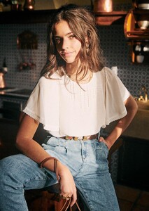 matty-blouse-ecru-1.jpg