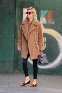 nicky-hilton-street-style-new-york-city-03-11-2020-1.jpg