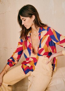 pierro-shirt-arsty_geometrical_print-4.thumb.jpg.522003175a05c609c795564227f4bdae.jpg