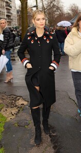 pixie-geldof-valentino-show-at-paris-fashion-week-03-01-2020-2.jpg