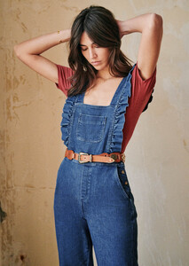 rosario-jumpsuit-denim-blue-2.thumb.jpg.fe4bec92341a7554cdbbc60698864179.jpg