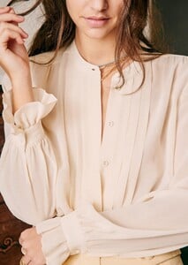 shana-shirt-cream-3.jpg