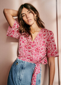 shanon-blouse-pink_liberty-1.thumb.jpg.dd1fe9d0d49ec7418dd01d98c477211a.jpg