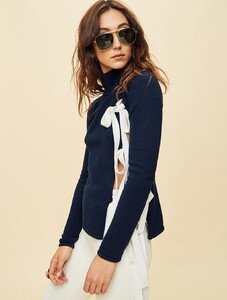 sweater-507-navy-and-cream-v6_2400x.jpg