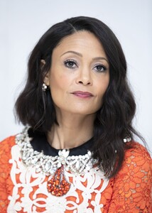 thandie-newton-westworld-tv-show-photocall-in-la-9.jpg