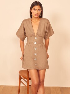 ty-dress-khaki-1.jpg