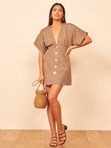 ty-dress-khaki-4.jpg