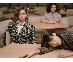 vogue-russia_march20_arseny-jabiev_olga-dunina_jpeg27f9468851d18e6cb1b06cec7a15263e2_thumb.jpg