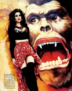 von_Unwerth_Vogue_Italia_June_1992_06.thumb.png.2f93e750ae81d5725b18c383ab7fcbdd.png