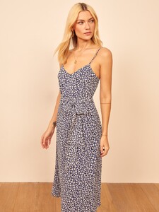 watson-dress-soho-1.thumb.jpg.e70ad12fac9e57abbe97ec2950b5fa8c.jpg