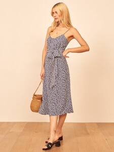 watson-dress-soho-3.thumb.jpg.1afdaa0475e2a9998350162d0a45dd44.jpg