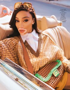 winnie-harlow-grazia-italy-03-12-2020-issue-4.jpg