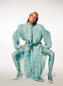 xHVCuCiK_o.jpg