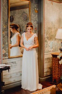 zoe-elsa-gary-2020-robe-de-mariee-7.jpg