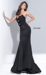 00579-BLACK-8-560x902.jpg