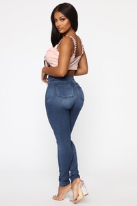 05-10-19_Studio_1_OD_14-41-16_33__54295T_Blush_0711_AG_a90cb17f-93cd-4afa-a4ee-501f14788ceb.jpg