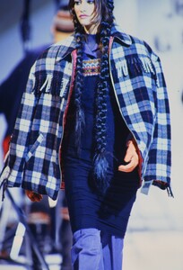 1008705743_jean-paul-gaultier-fw-1992(8).thumb.jpg.15b33468c6569a91f0d2c270ad7c02ca.jpg