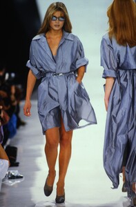 1011672801_donna-karan-ss-1994(14).thumb.jpg.9adf7700c72eb651f727fc9790122865.jpg