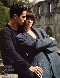 Vogue UK - 2013 08-129.jpg
