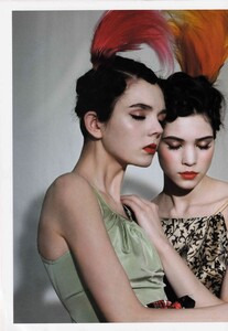 PIPOCA - Numéro #60 (February 2005) - Délicieuses - 007.jpg