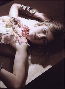 Muse #18 (Summer 2009) - Constance - 012.jpg