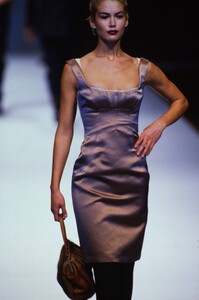 109214428_dolce-gabbana-fall-1996(8).thumb.jpg.39416d753dddafd1b76ffc6f27f524f5.jpg