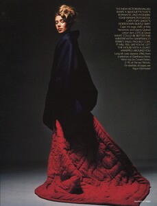 Vogue UK (September 1999) - Under Wraps - 007.jpg