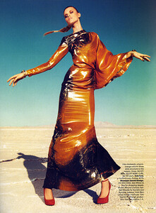 12-MARYNA_LINCHUK_HARPERS_BAZAAR_SEPTEMBER_2011_PAOLA_KUDACKI-409.thumb.jpg.ad056be3b4516d49d19a7b5b91ef8524.jpg