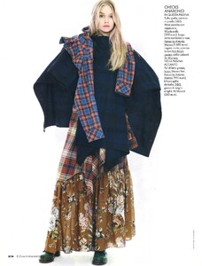 Elle Italia (November 2010) - Neo Grunge - 003.jpg