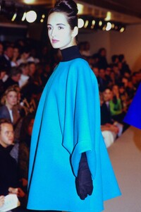 1225235995_calvin-klein-fw-1988(13).thumb.jpg.c647de3e68803ad99ab15e2a85d0ce97.jpg