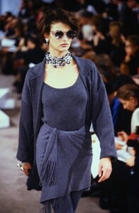 1245956904_linda-donna-karan-fw-1990(1).thumb.jpg.72f3440c13623944f086e125ed02ae5d.jpg