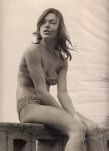 W (February 1996) - Malibu Days - 007.jpg