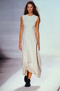 127220703_dkny-fw-1998(4).thumb.jpg.a381b98189b270726e091e7275ddb4cf.jpg