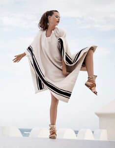 Elle France #3351 (March 19, 2010) - Hello Fun Shine! - 026.jpg