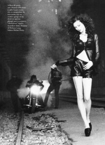 Vogue Paris (April 1993) - Taxi Driver - 005.jpg