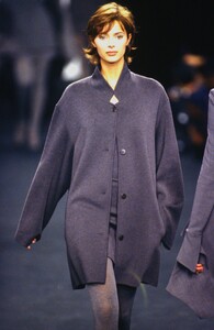 1304065200_donna-karan-fw-1994(3).thumb.jpg.35aed62fe7ec5c669dcd5c176484d37b.jpg