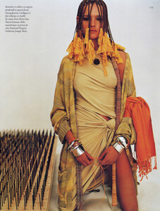 TOP.FASON.RU - Vogue Paris (June-July 2002) - Prête à tout - 003.jpg