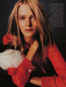 Vogue UK (August 2000) - Britsmart - 001.jpg