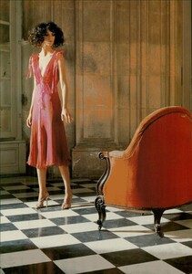 ARCHIVIO - Vogue Italia (February 2004) - Suggestions - 016.jpg