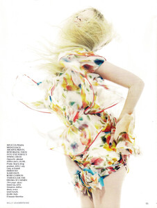 Vogue UK (January 2010) - Gypsy Girl - 004.jpg