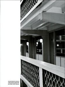ARCHIVIO - Vogue Italia (June 2008) - Gleams - 007.jpg