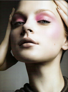 Numéro #84 (June-July 2007) - Stam - 003.jpg