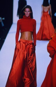 1452113881_ralph-lauren-fw-1999(10).thumb.jpg.2f01835f277194dc4300108804555f0c.jpg