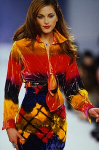 1462394456_todd-oldham-fw-1994(12).thumb.jpg.1a3646a0f2bc8ff6ddacd5a486991955.jpg