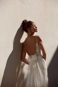 ANYA-ML17224-FULL-LENGTH-FITTED-FLORAL-LACE-GOWN-WITH-ILLUSION-BODICE-SHOE-STRING-STRAPS-LOW-BACK-WITH-BUTTON-CLOSURE-AND-DETACHABLE-TRAIN-WEDDING-DRESS-MADI-LAN (2).jpg