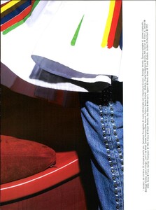 ARCHIVIO - Vogue Italia (April 2006) - Shoes Portfolio - 013.jpg