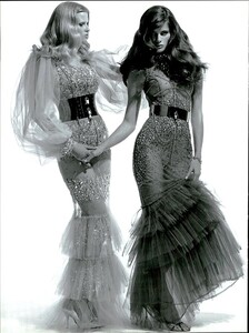 ARCHIVIO - Vogue Italia (October 2007) - The Play Of Seduction - 003.jpg