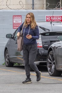        sil140420BZNimage106.jpg