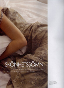 Elle Sweden (January 2006) - Skönhetssömn - 002.jpg